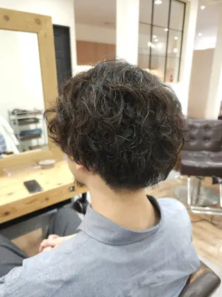 ショート メンズ パーマ フジタミキ ✨メテオ TR、ヘッドスパのヘアスタイル