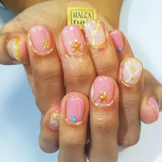 ネイル 荒木 莉奈のネイルデザイン