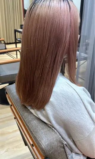 セミロング カラー and fine ほりのヘアスタイル