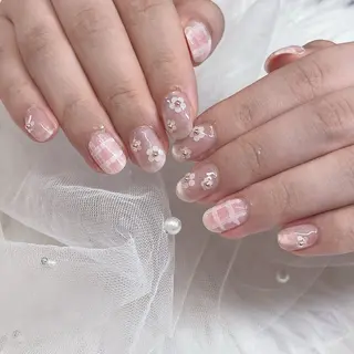 ネイル シンデレラ GELのネイルデザイン