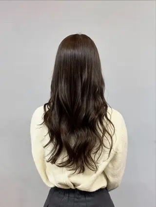 ロング カラー 井手上 華のヘアスタイル