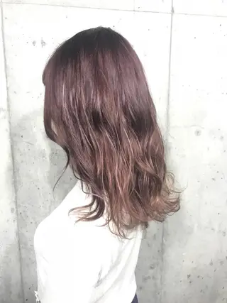 ミディアム カラー パーマ ヘアアレンジ メンズ キッズ ネイル マツエク・マツパ サロンドミルク 渋谷高比良のヘアスタイル