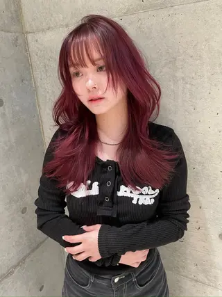 セミロング karin ボブハイトーンのヘアスタイル