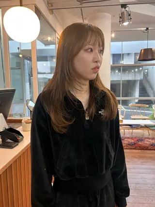 ショート かがやしづ ⭐️ベージュのヘアスタイル