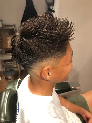 ショート メンズ 冨士川 英樹のヘアスタイル