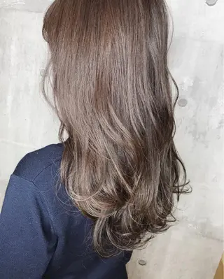 セミロング カラー 田室 和幸 河原町のヘアスタイル