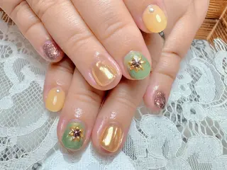 ネイル マジック ミラーのネイルデザイン