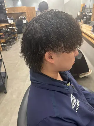 ミディアム パーマ メンズ メンズ支持率NO.1 マサキのヘアスタイル