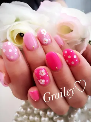 ネイル Grailey nail salonのネイルデザイン
