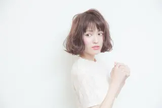ミディアム truck あべの店のヘアスタイル