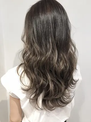 カラー 夜23時まで予約🉑 reverieあきらのヘアスタイル