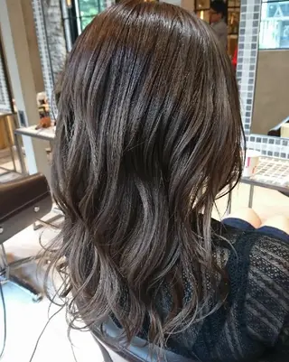 セミロング カラー センター南 SEIJIのヘアスタイル