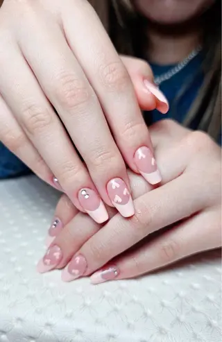 ネイル Bél Nail salonのネイルデザイン