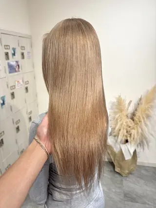 ロング カラー ツチイ リョウタのヘアスタイル