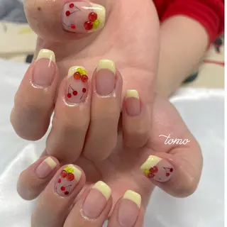 ネイル nailist TOMOのネイルデザイン