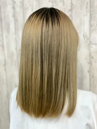 セミロング 勝河 怜楊のヘアスタイル