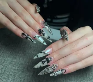 ネイル Julie NailSalonのネイルデザイン