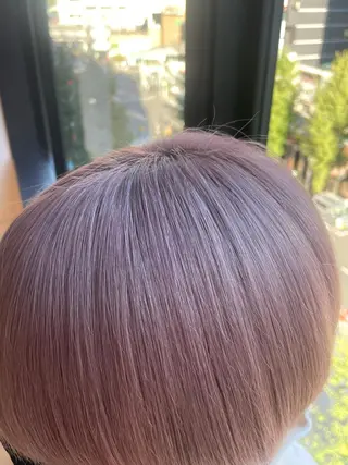 ショート カラー ブリーチ👩🦳/ ✂︎MANAMIのヘアスタイル