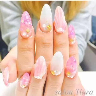 ネイル Private SalonTiaraのネイルデザイン