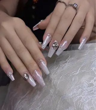 ネイル Julie NailSalonのネイルデザイン