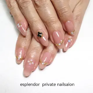 ネイル esplendor  小野寺のネイルデザイン