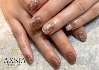 ミディアム AXSIA NAILのネイルデザイン
