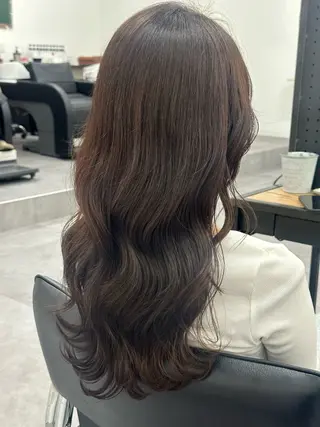 ロング 大井 あんずのヘアスタイル
