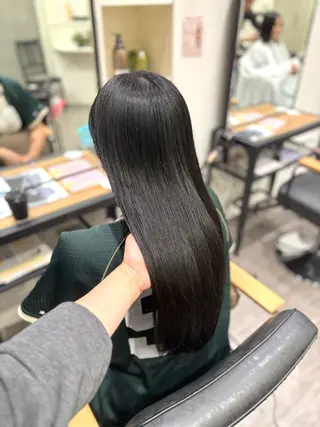 ロング カラー nijika/ カラーリスト🫧のヘアスタイル