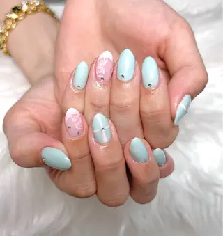 ネイル xinh nailsのネイルデザイン