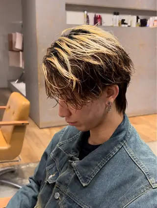 ショート 村澤 拓弥のヘアスタイル