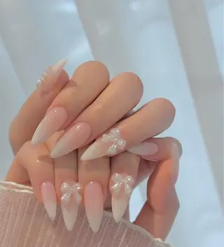ネイル Lyna 池袋のネイルデザイン