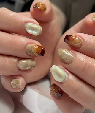 ネイル Lumi de nailsのネイルデザイン