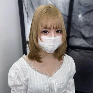 ミディアム Ren. 🦋デザインカラーのヘアスタイル