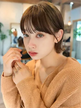 ショート 縮毛矯正/小顔前髪 ボブ 秋本凌汰のヘアスタイル
