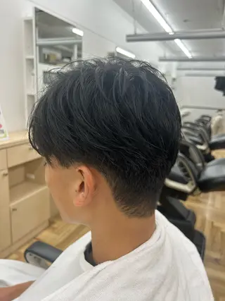 ミディアム メンズ トミオカ ⸌⍤⃝⸍のヘアスタイル