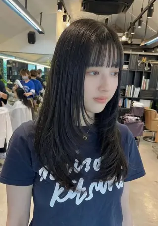 セミロング 透明感カラー/ 顔周りcut♡シホのヘアスタイル