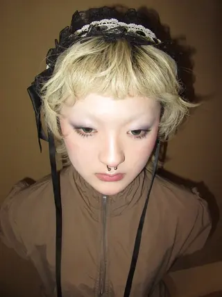 ショート ayabe miouのヘアスタイル