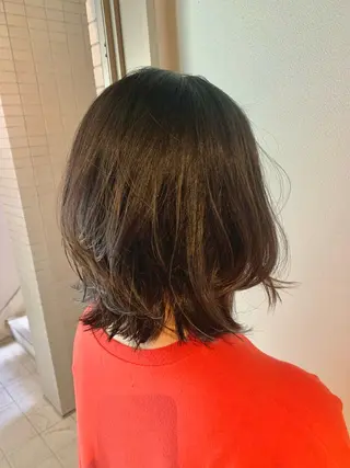 ミディアム うしだ かおるのヘアスタイル