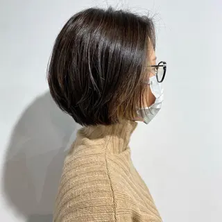 ショート カラー レイヤー/大人ボブ| ワタナベ リョウカのヘアスタイル