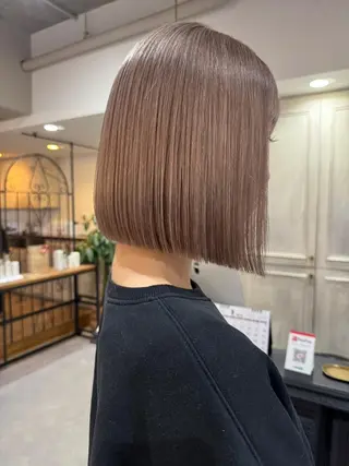 ショート カラー ｉｌｉ 大阪のヘアスタイル