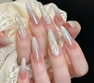 ネイル D-BEAUTY Nailsalonのネイルデザイン