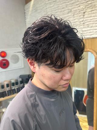 メンズ メンズカット/ フェザーパーマ/げんのヘアスタイル