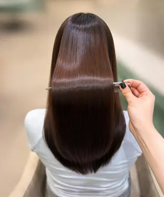 カラー ロング レイヤー×顔周り/ 髪質改善/川上京香のヘアスタイル