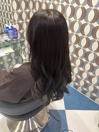 ロング カラー 高橋 佳那のヘアスタイル