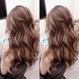 セミロング 100%高級人毛使用 LANIUMEDAのヘアスタイル