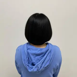 ミディアム KAITOH ATSUSHIのヘアスタイル