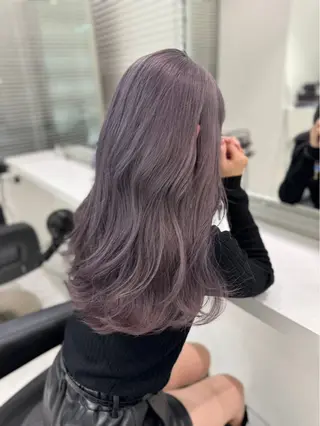 ロング カラー センターパート/毛 流れ/パーマ特化のヘアスタイル