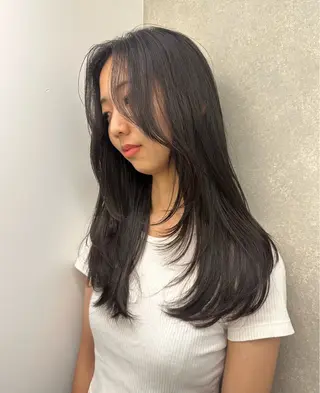 ロング 韓国ヘアメンズ・レデ ィース特化ミクのヘアスタイル