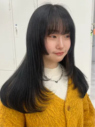 ロング リコ 渋谷 ハッシュカットのヘアスタイル