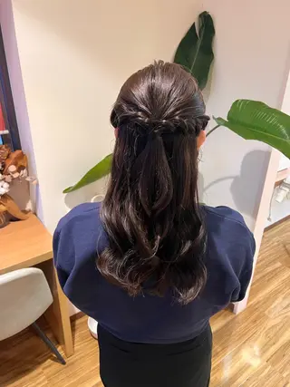 ヘアアレンジ STORY／ MAOのヘアスタイル